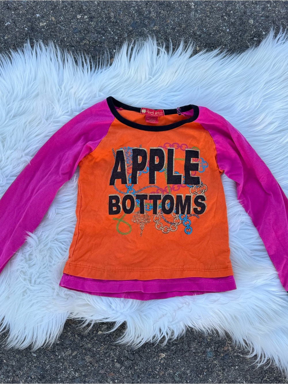 Girls Vintage Y2K Apple Bottoms Harlequin Chain T-Shirt 4T